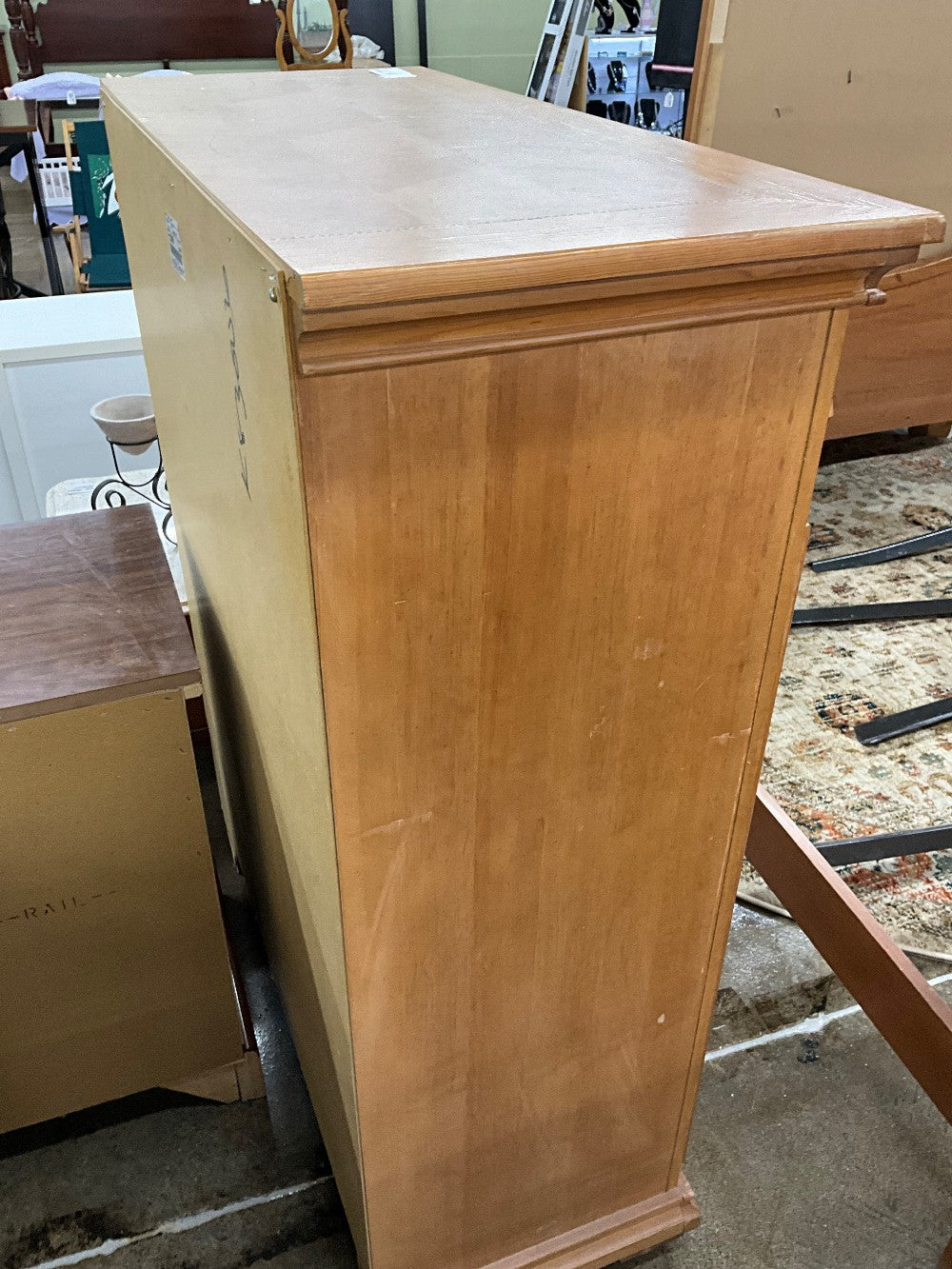 Light Wood Chest of Drawers