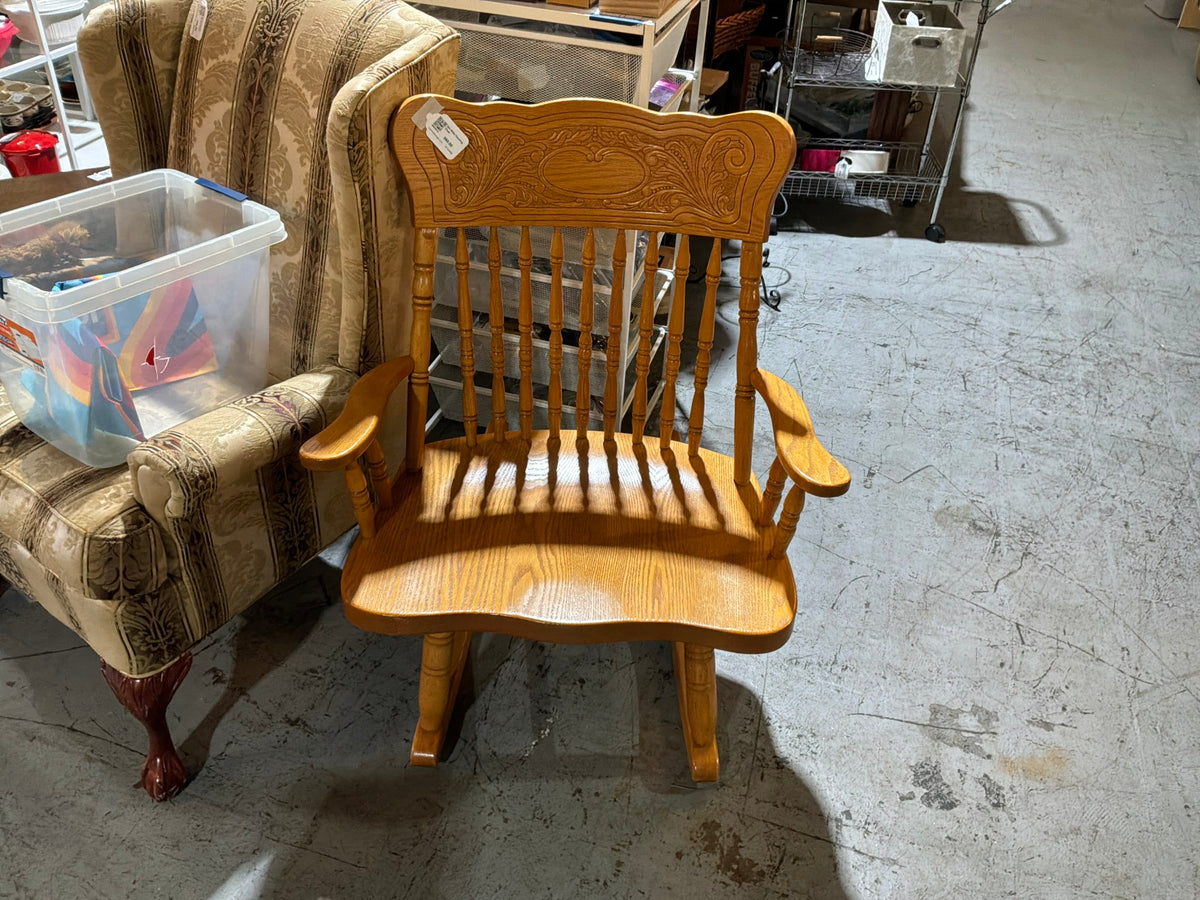 Sm Wide Rocking Chair