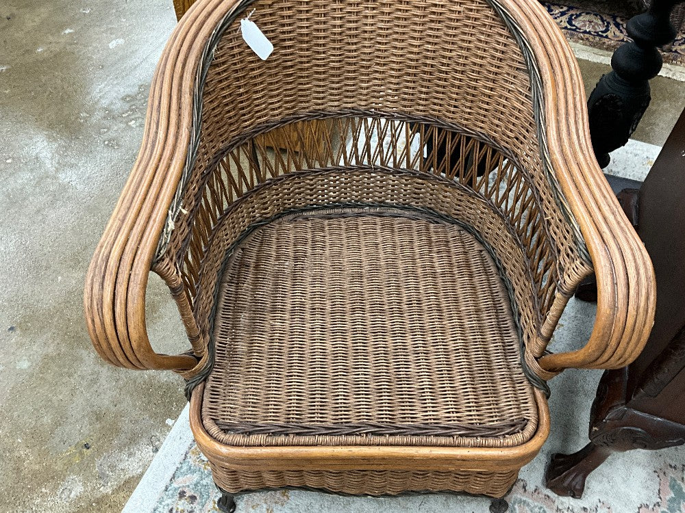 Wicker Chair W/Cushion