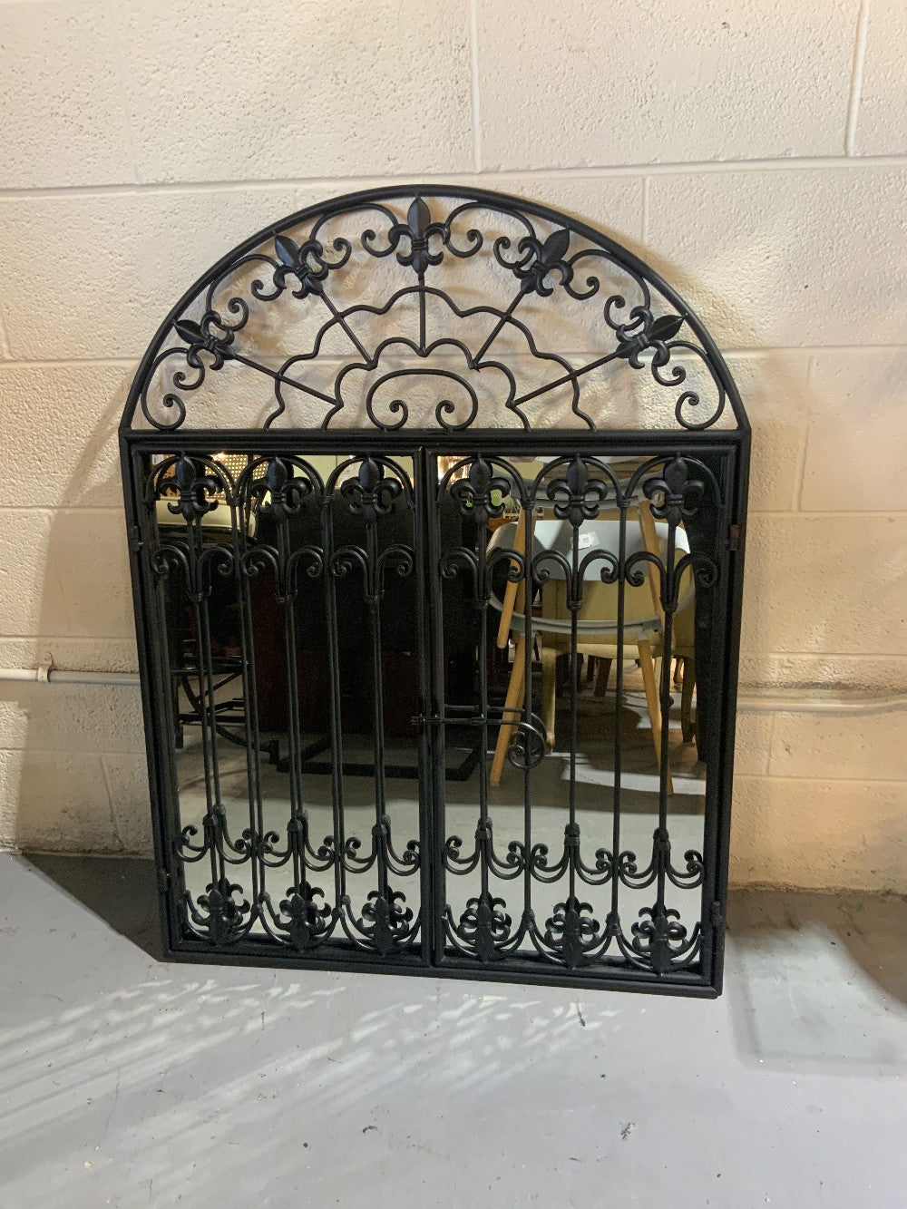 3 Panel Rought Iron Mirror