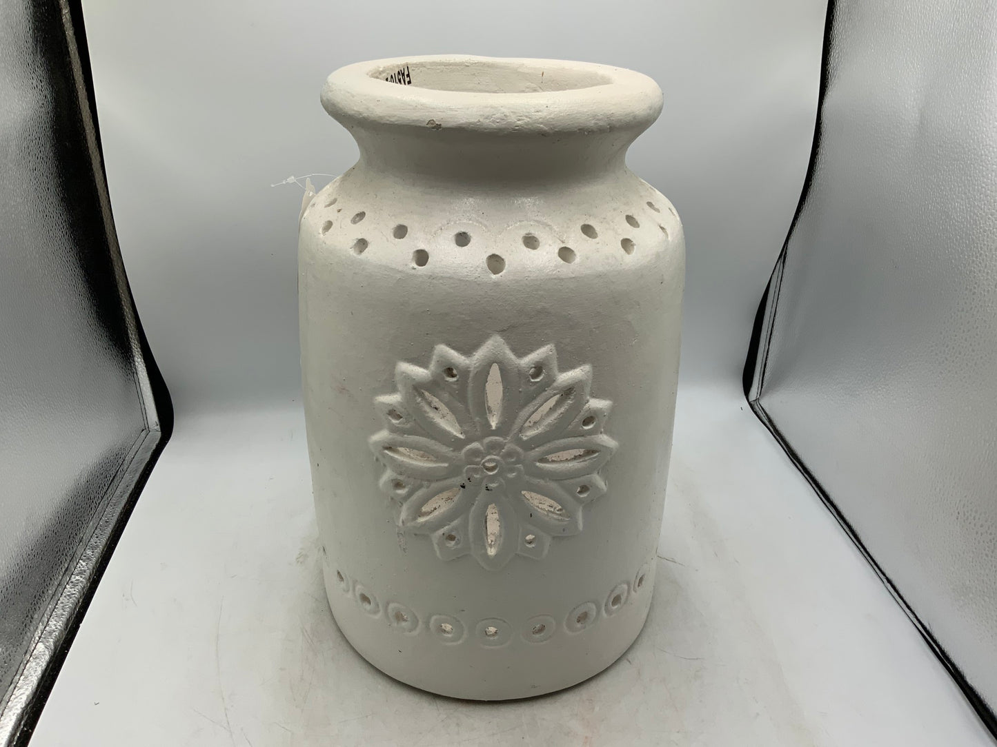 Lg White Snowflake Vase