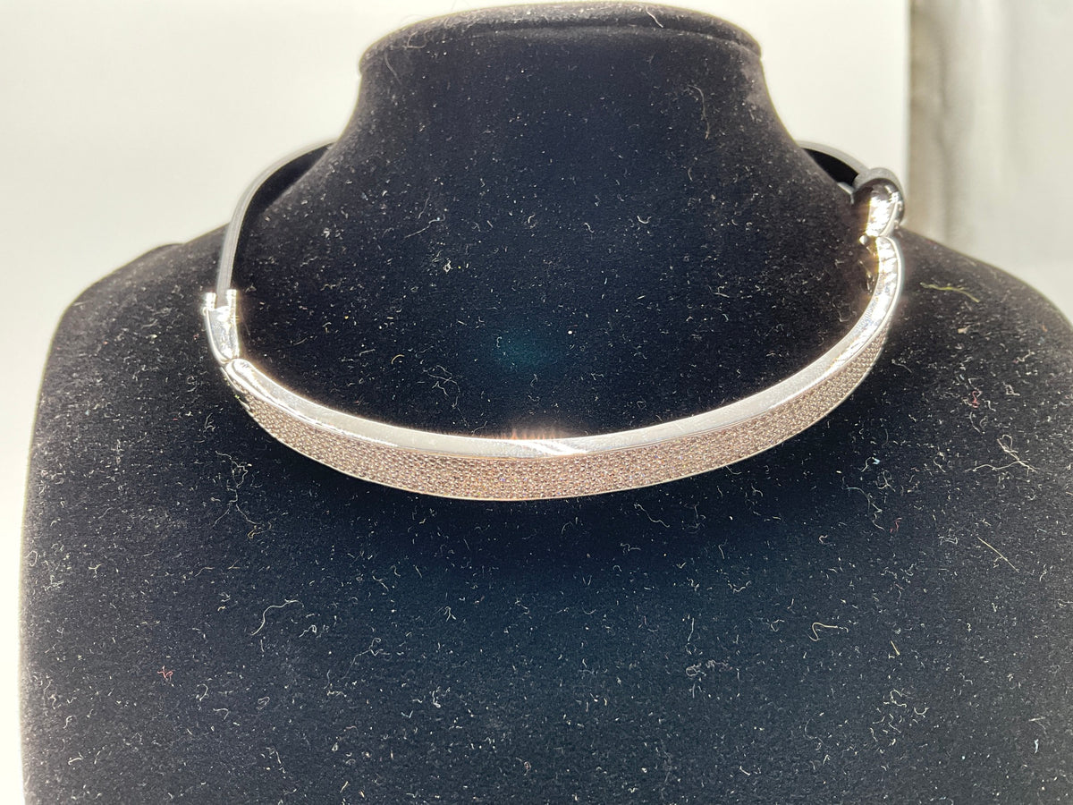 Henri Bendel Necklace *retail $168