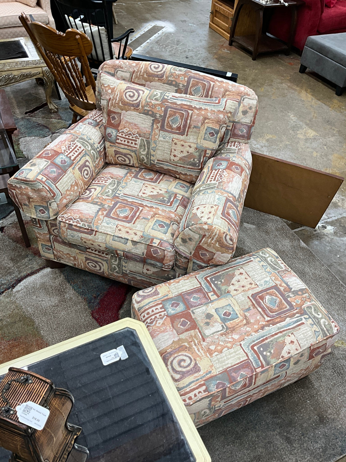 Norwalk Chair & Ottoman