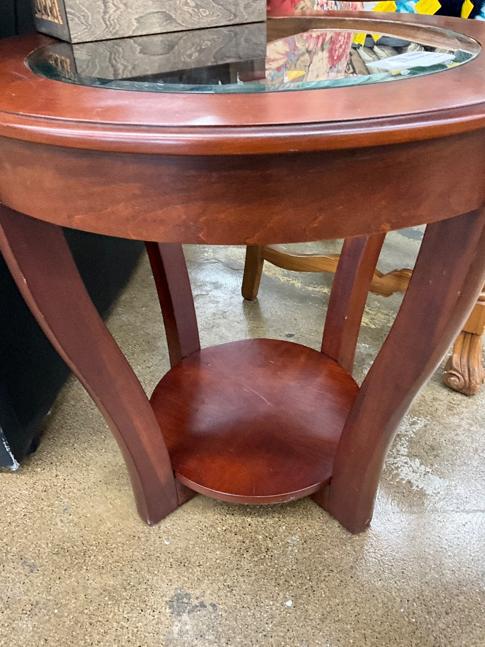 Round End Table W/Glass Inlay