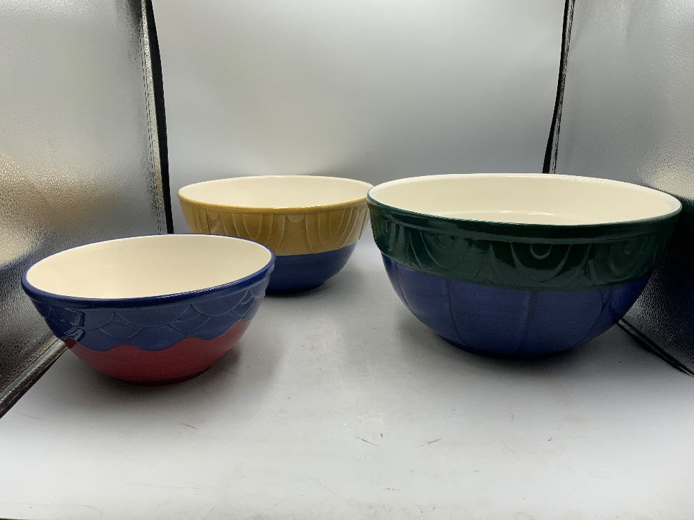 Seville / Treasure Craft Set of 3 Mixing Bowls