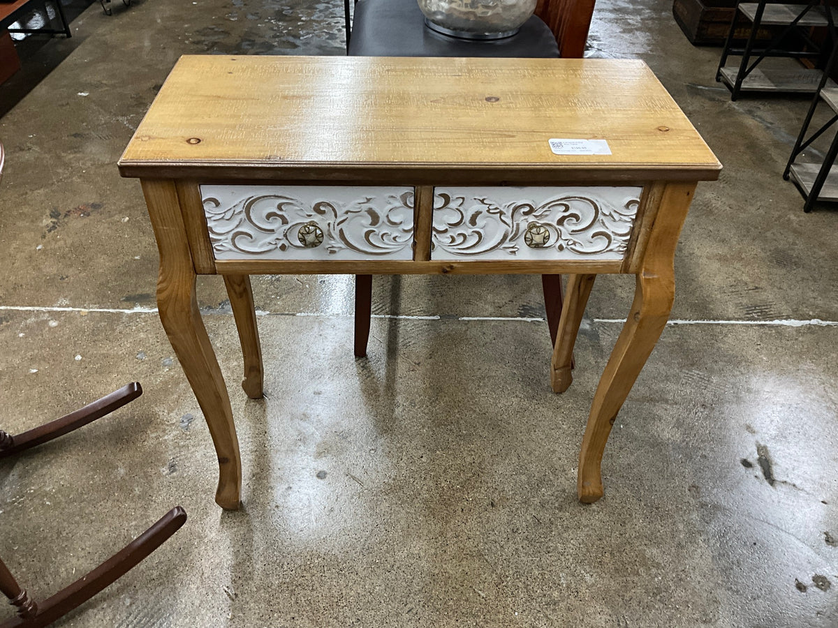 2 Drawer Entry Way Table