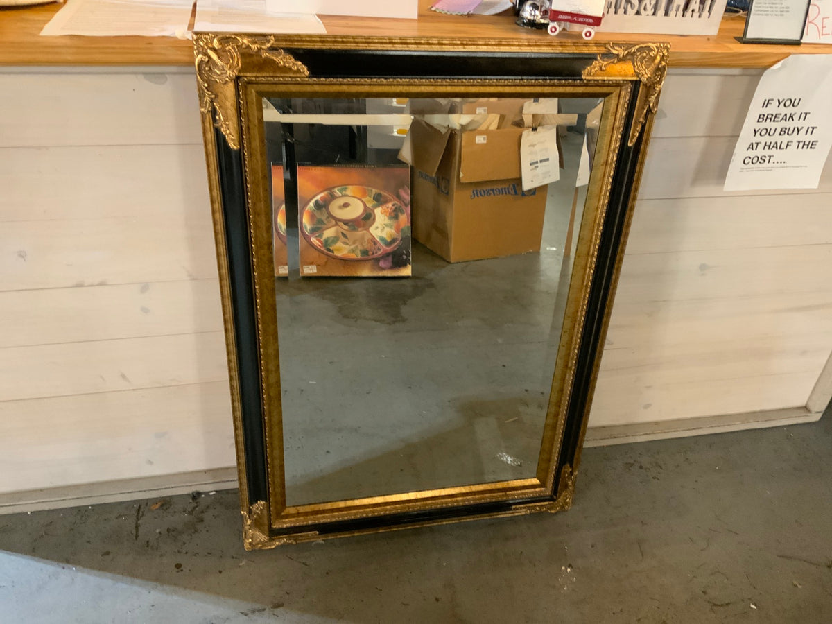Lg Black/Gold Mirror