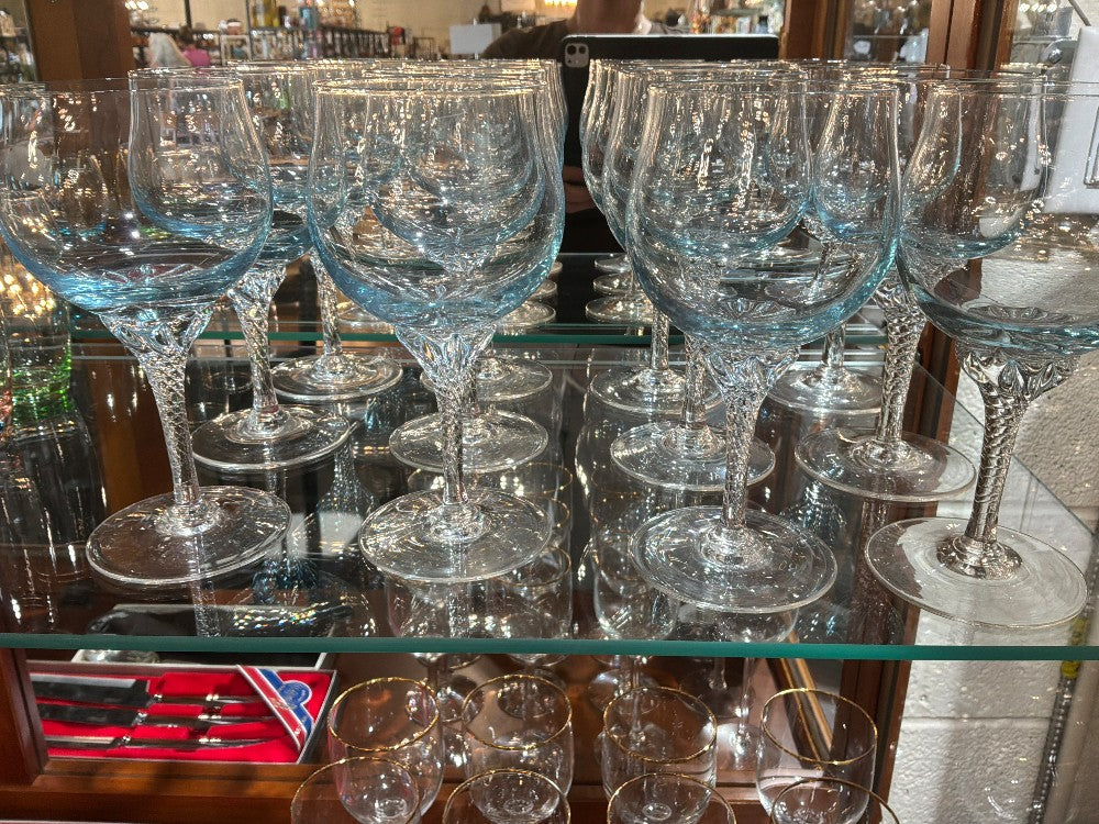 Sasaki Hawthorne Azure Blue Set 12 Wine Glasses
