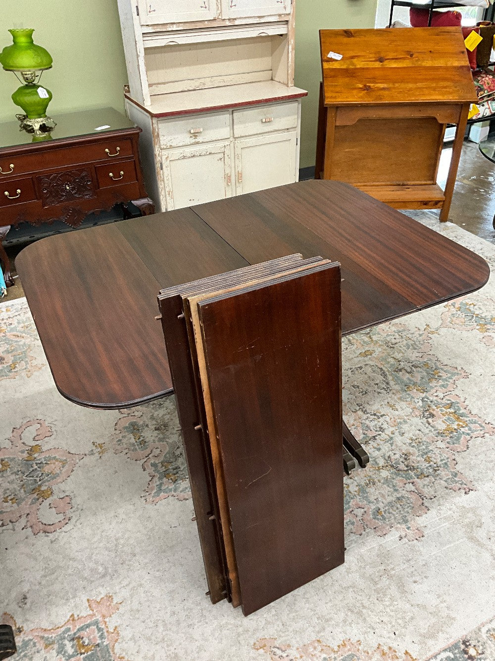 Folding Dining Table w/ 5 Leafs