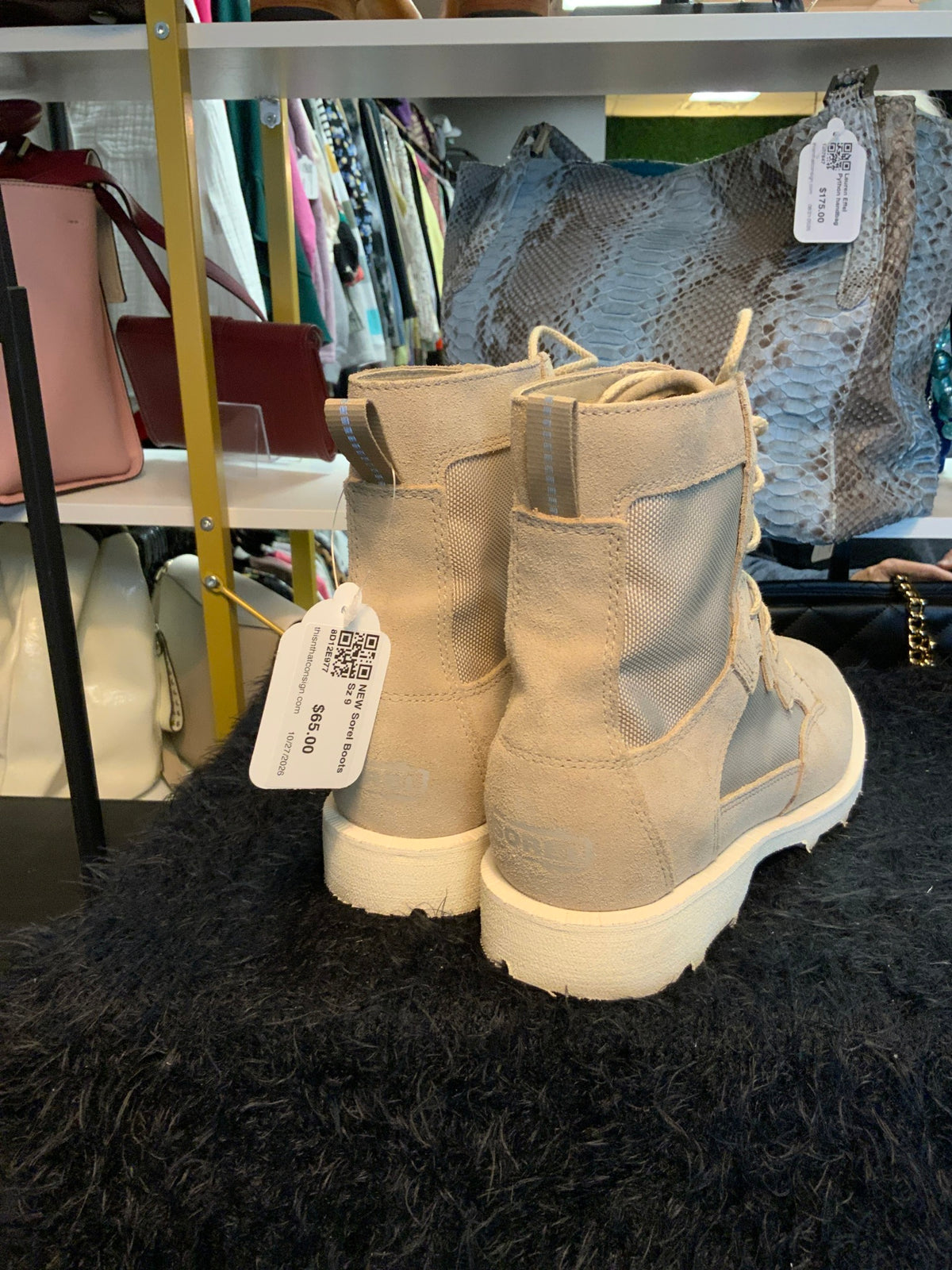 NEW Sorel Boots Sz 9