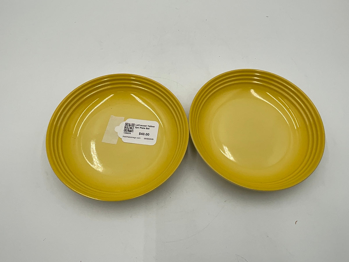 LeCreuset Yellow 2pc Plate Set