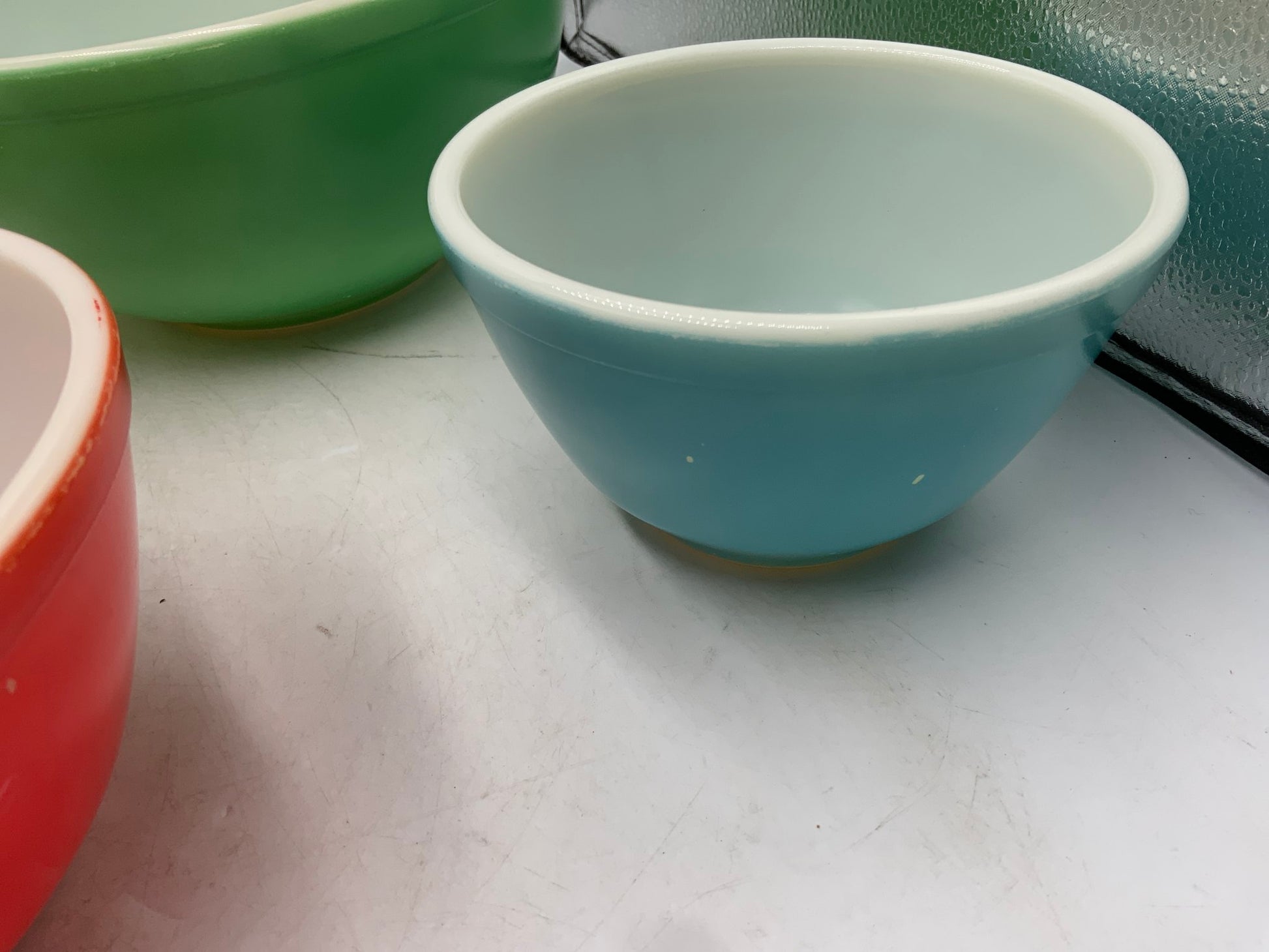 Pyrex Primary Colors Mixing Bowls Set of 4