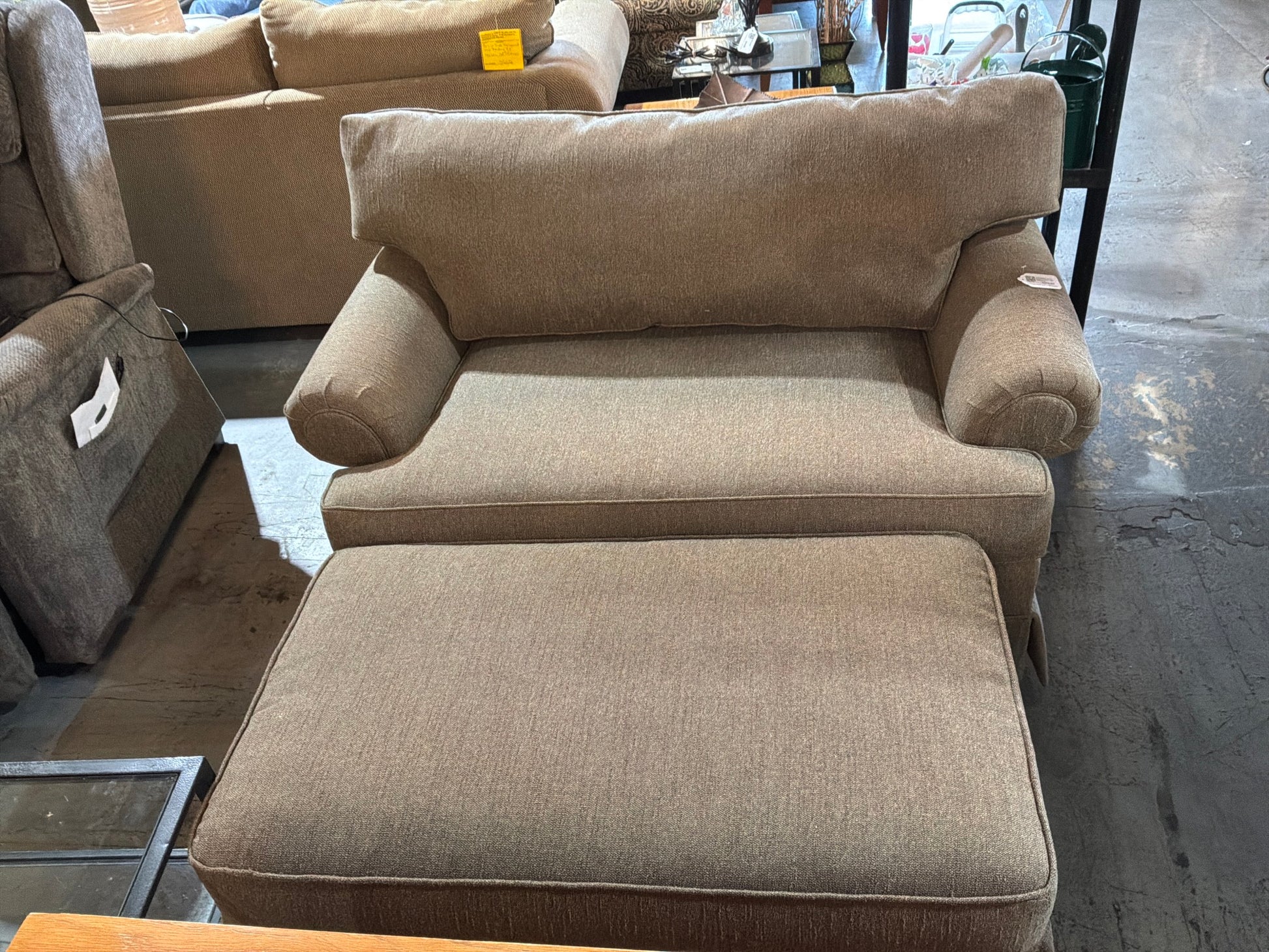 Vanguard Over Sized Chair with Ottoman
