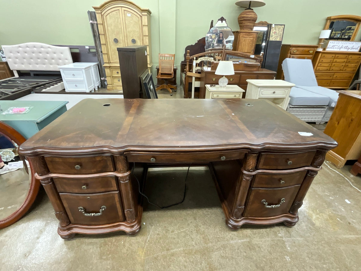 Havertys Executive Desk