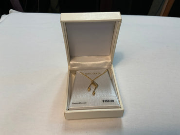 10K Music Note Necklace Retail $150