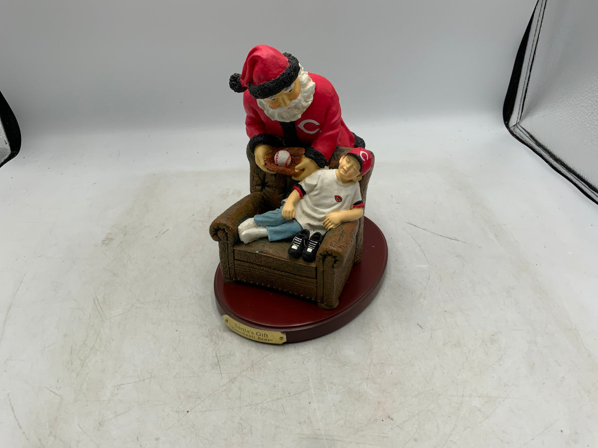 Cincinnati Reds Santa