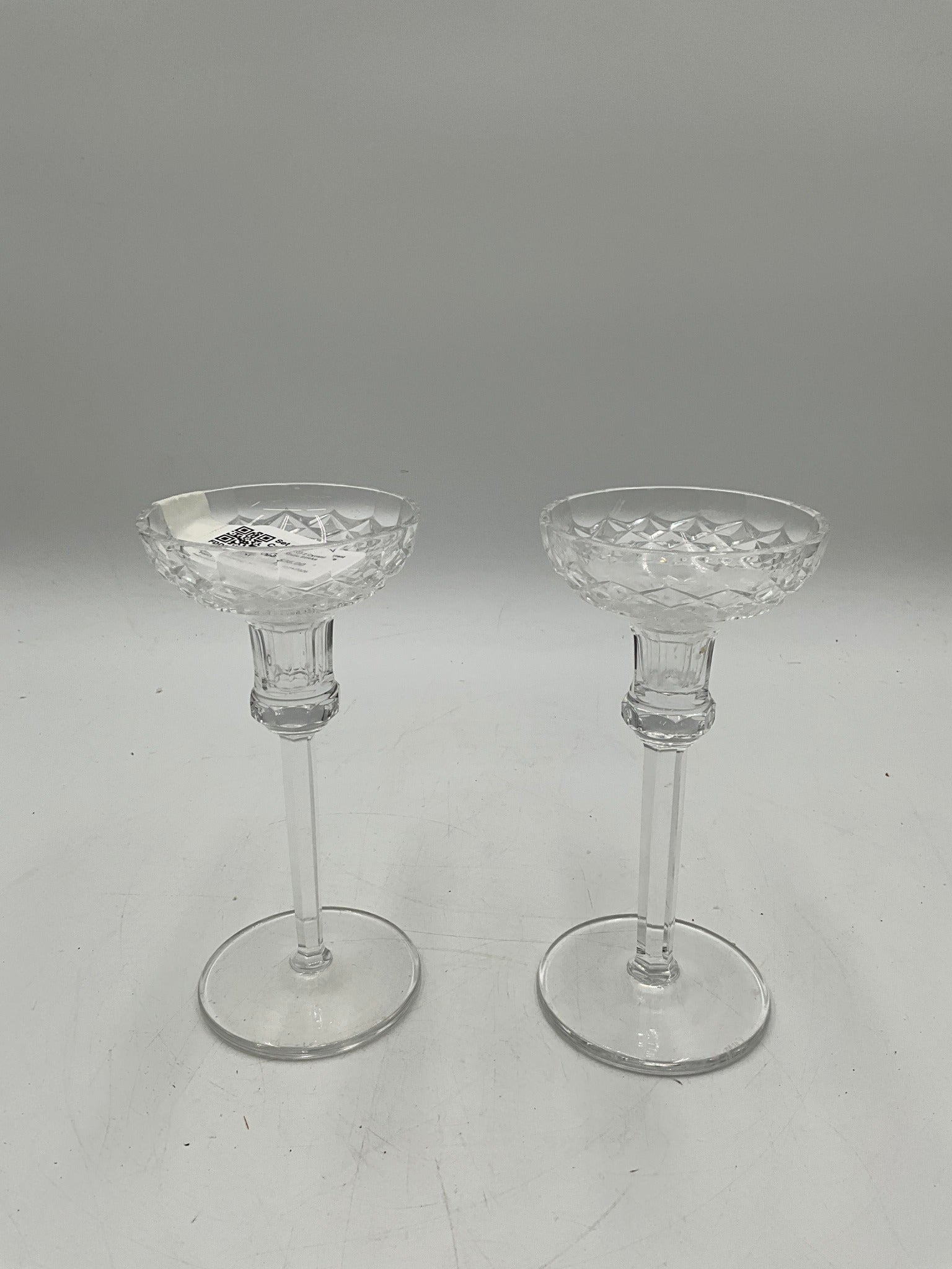 Set of 2 Cyrant Candle Sticks