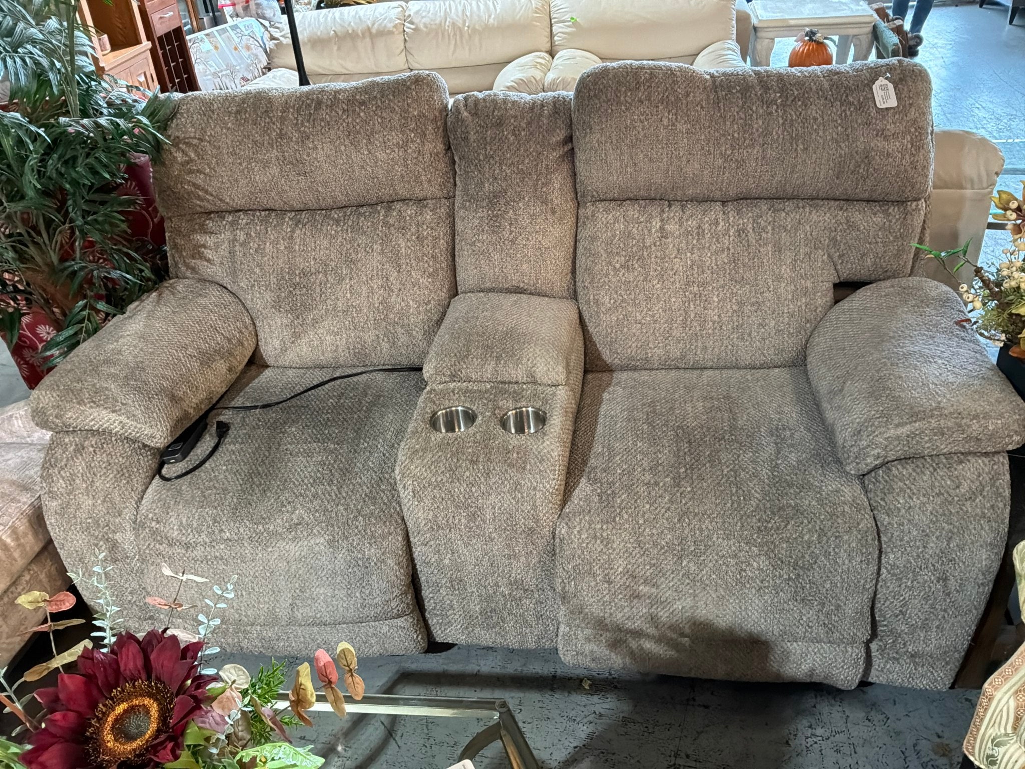 Catnapper Massaging Reclining Sofa
