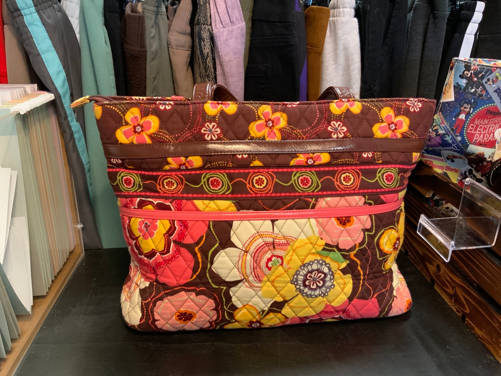 Vera Bradley Lg Tote