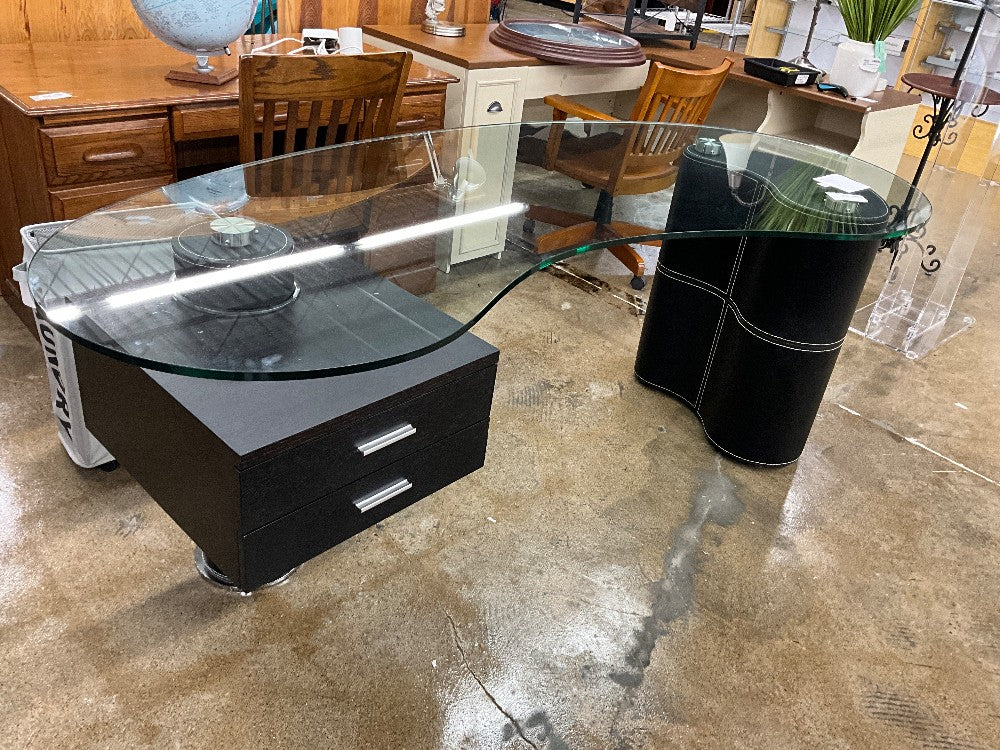 Black Bova Glass Office Desk