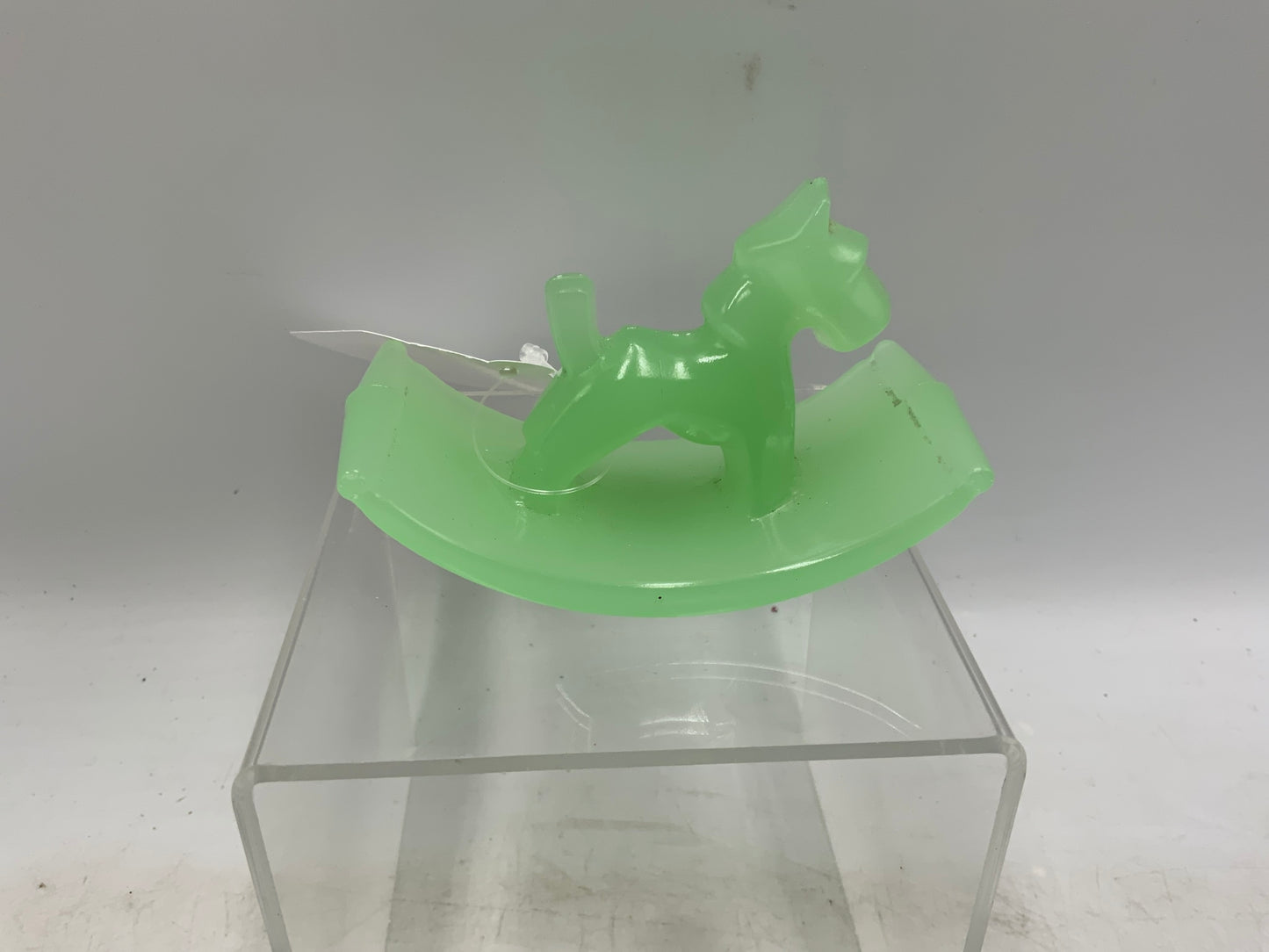 Vtg Jadeite Rocking Scottie Dog