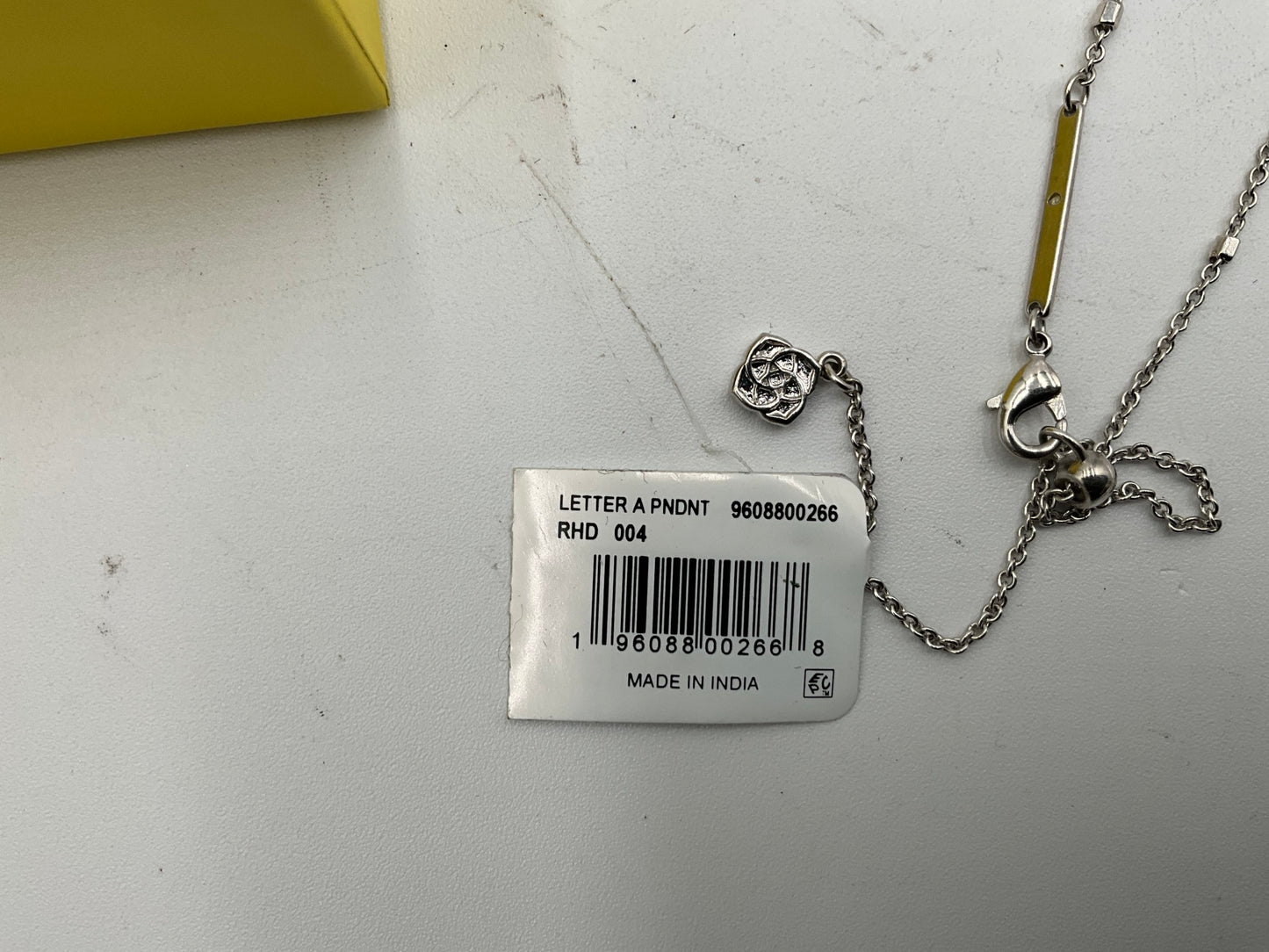 NIB Kendra Scott Necklace
