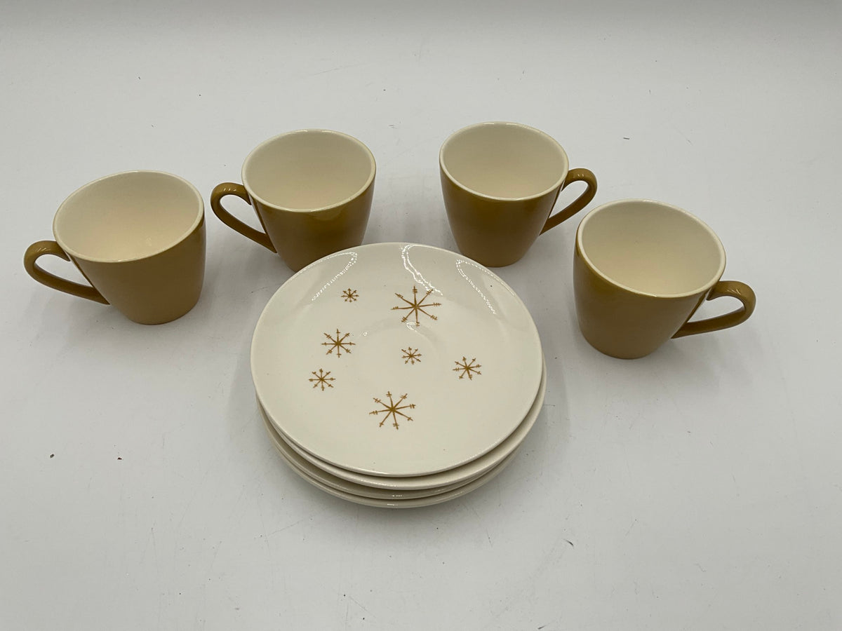 Vtg Royal China Star Glow Place Setting for 4