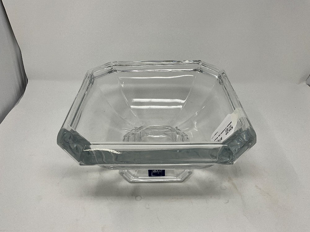 Mikasa xl Crystal Sq. Bowl