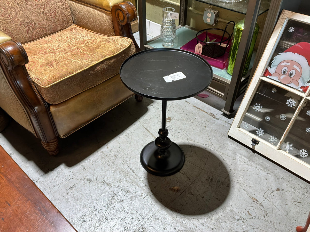 Sm Black Round End Table