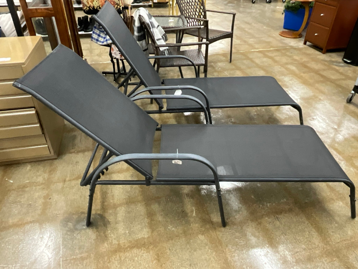 Outdoor Black Chaise