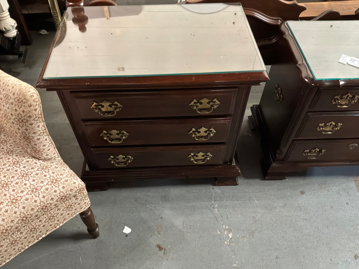 Kincaid Cherry Wood Night Stand W/ 3 Drawers