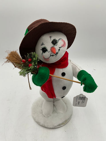 Annalee Snowman