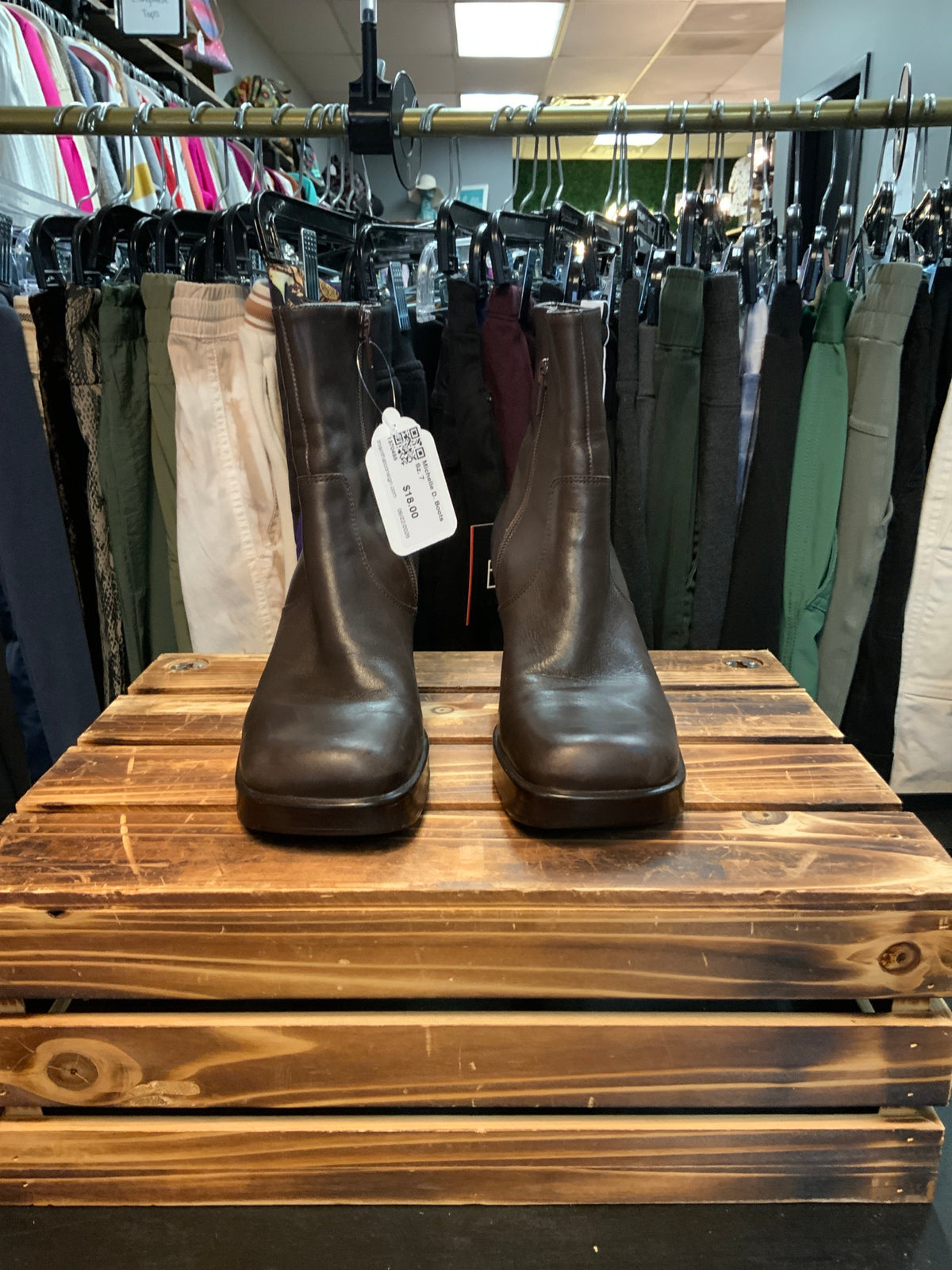Michelle D. Boots Sz. 7