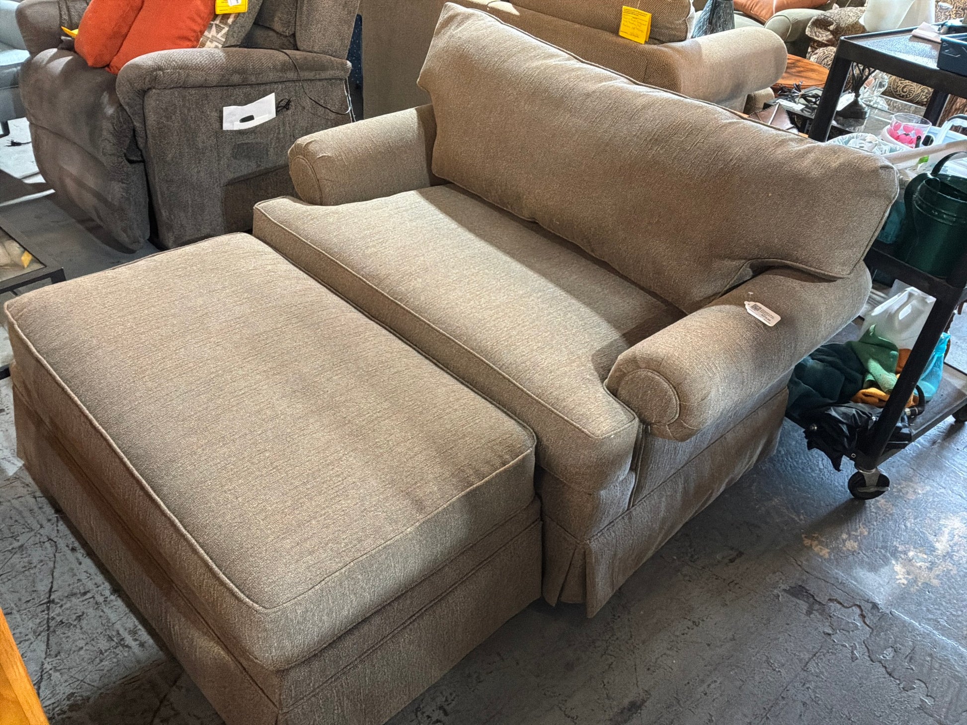 Vanguard Over Sized Chair with Ottoman
