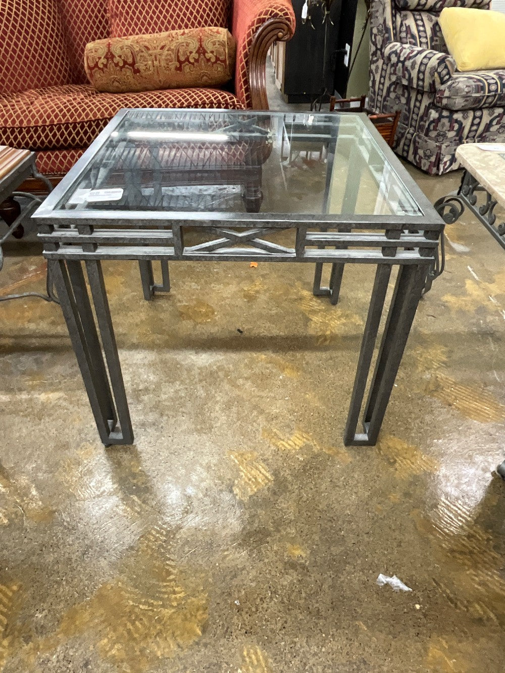 Metal/Glass End Table