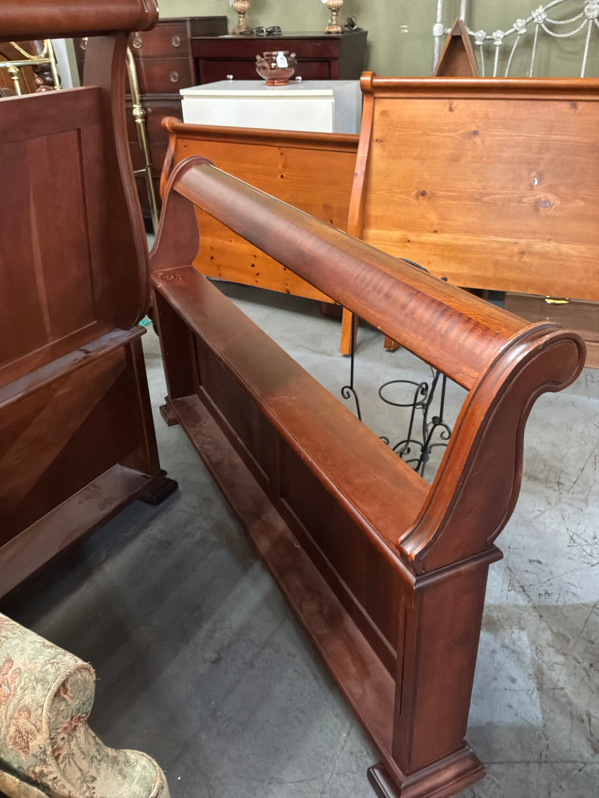 Queen Bed