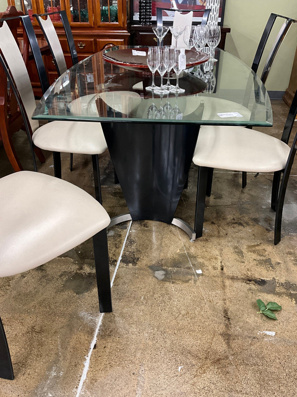Elite Modern Glass Table w/ 6 Chairs (retails for $6,500)