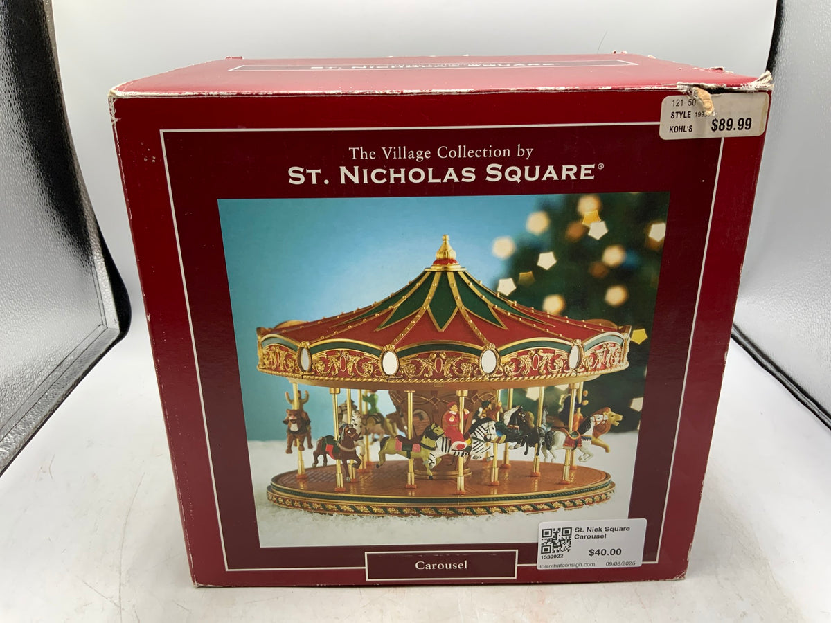 St. Nick Square Carousel