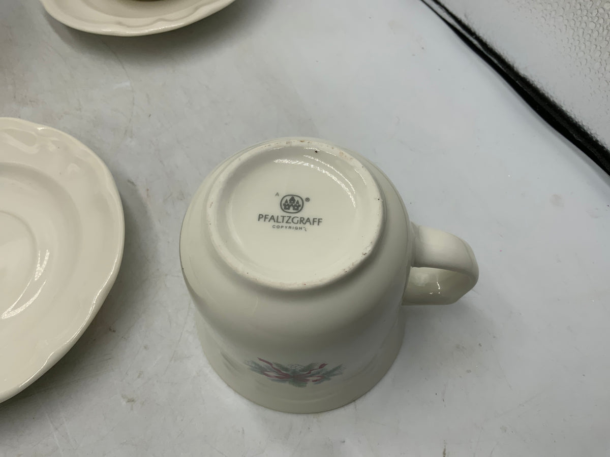 Pfaltzgraff Red Ribbon Set of 4 Cups & Saucers