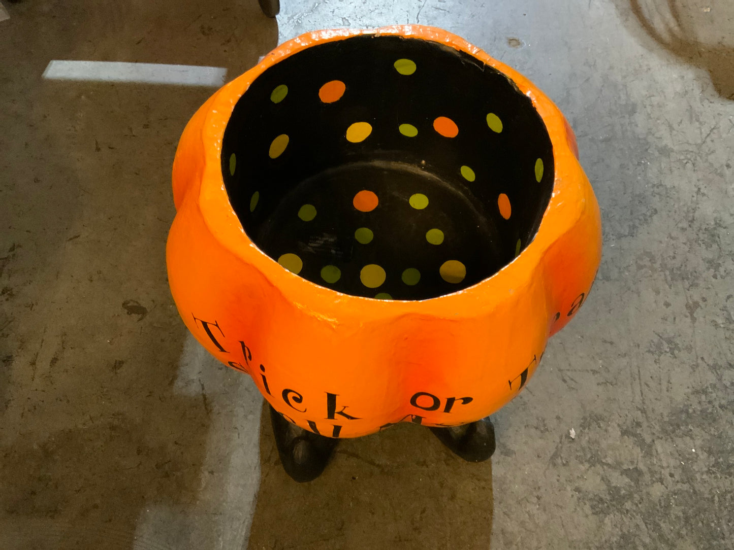 Lg Trick or Treat Paper Mache Candy Holder