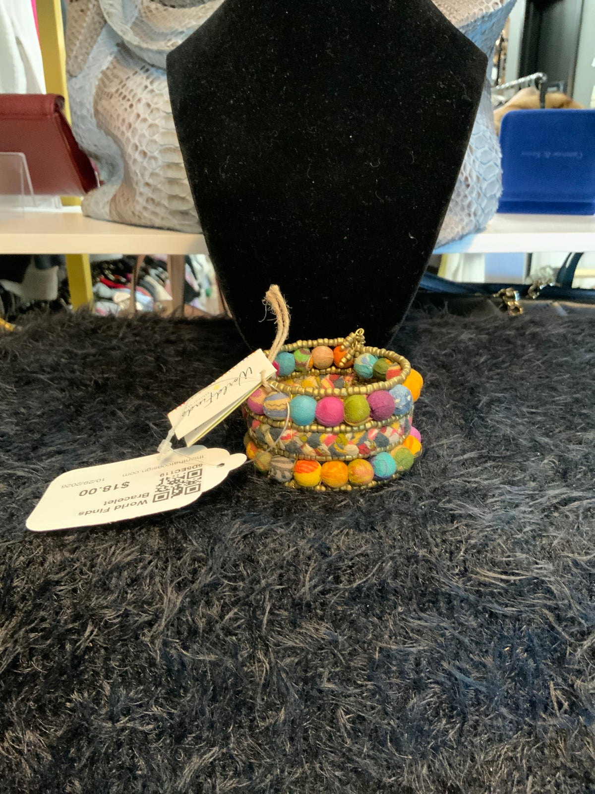 World Finds Bracelet