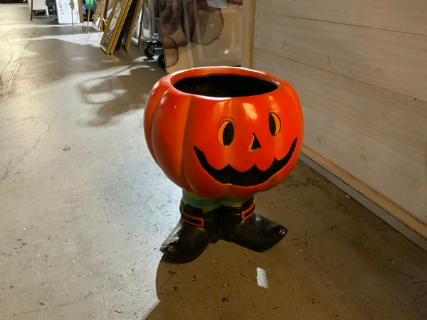 Jack O Lantern with Legs