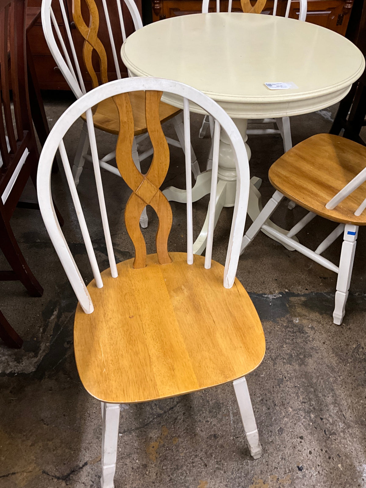 Bistro Table w/ 4 Chairs