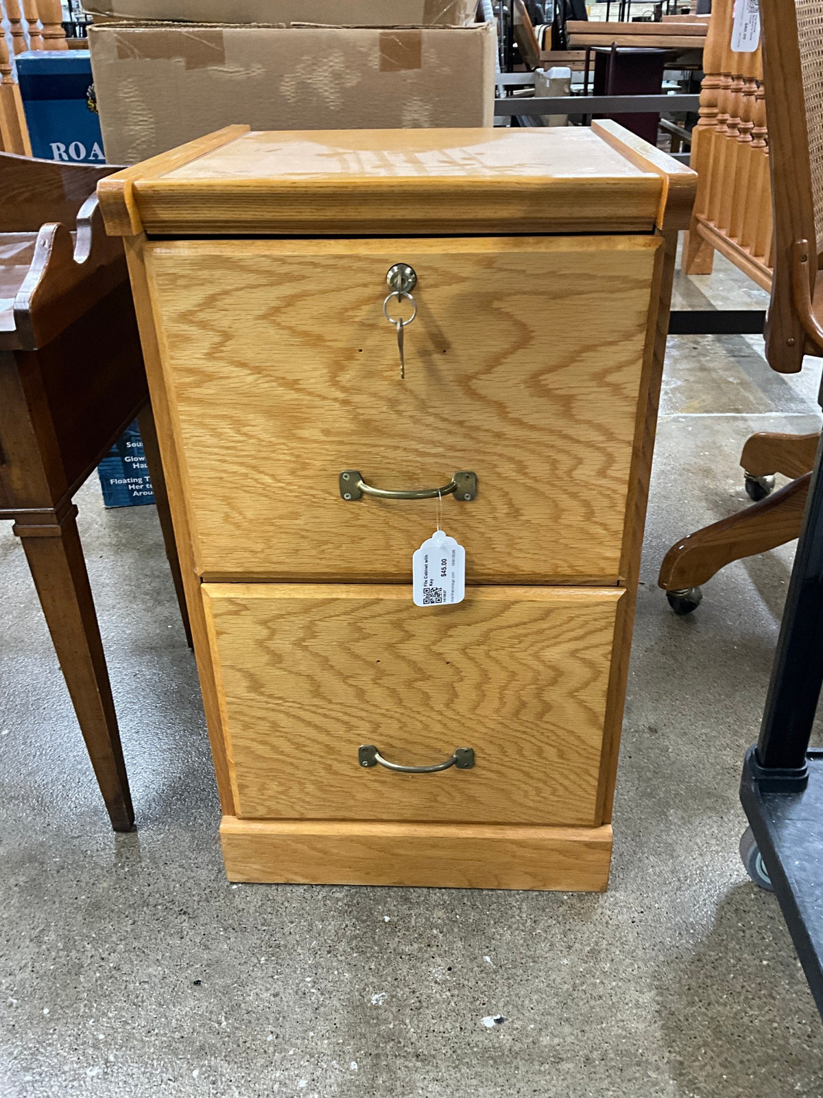 File Cabinet with Key