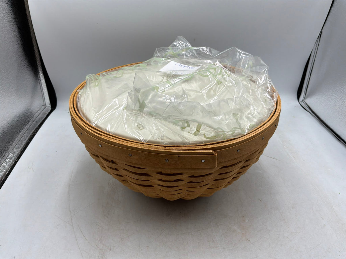 Longaberger 11" Basket Bowl with Bowl & Lid