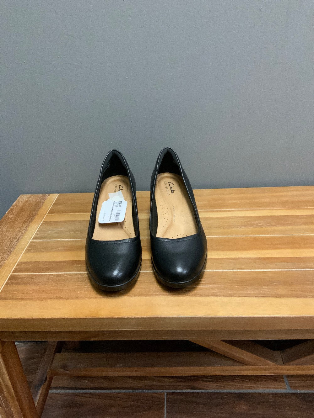 NEW Clark's Black Heel Pump