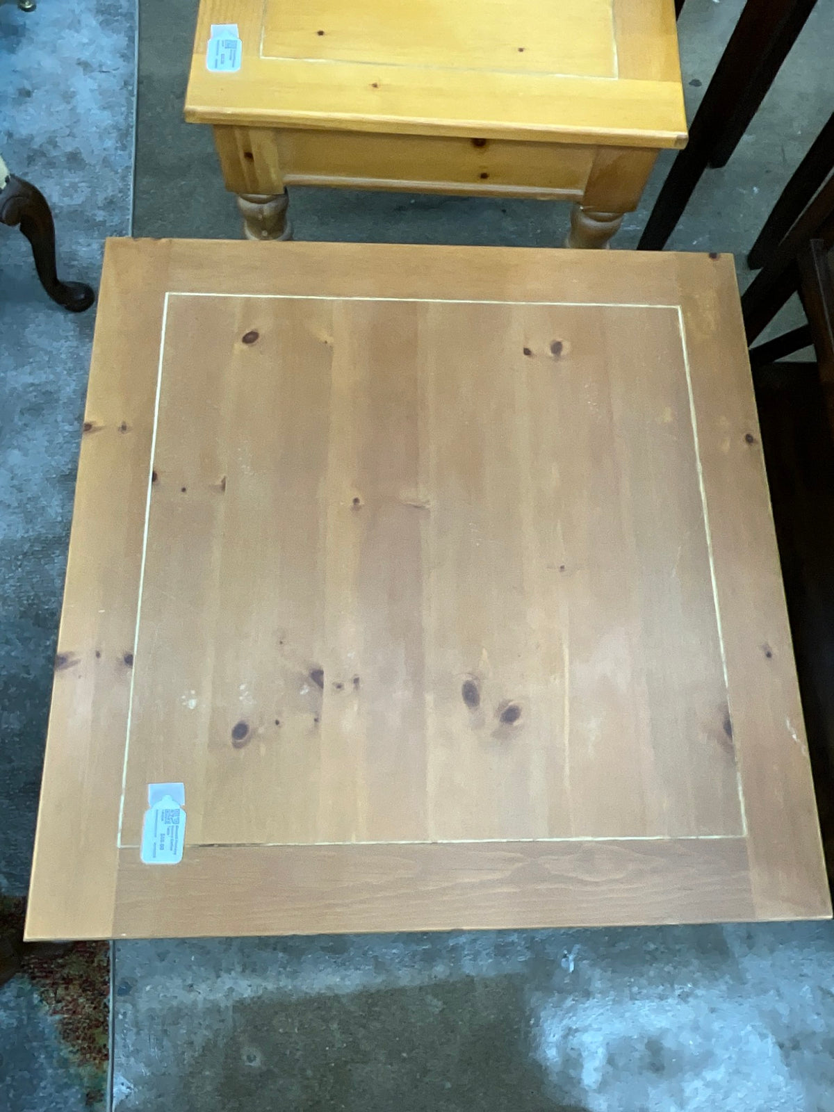 Broyhill Fontana Square Coffee Table