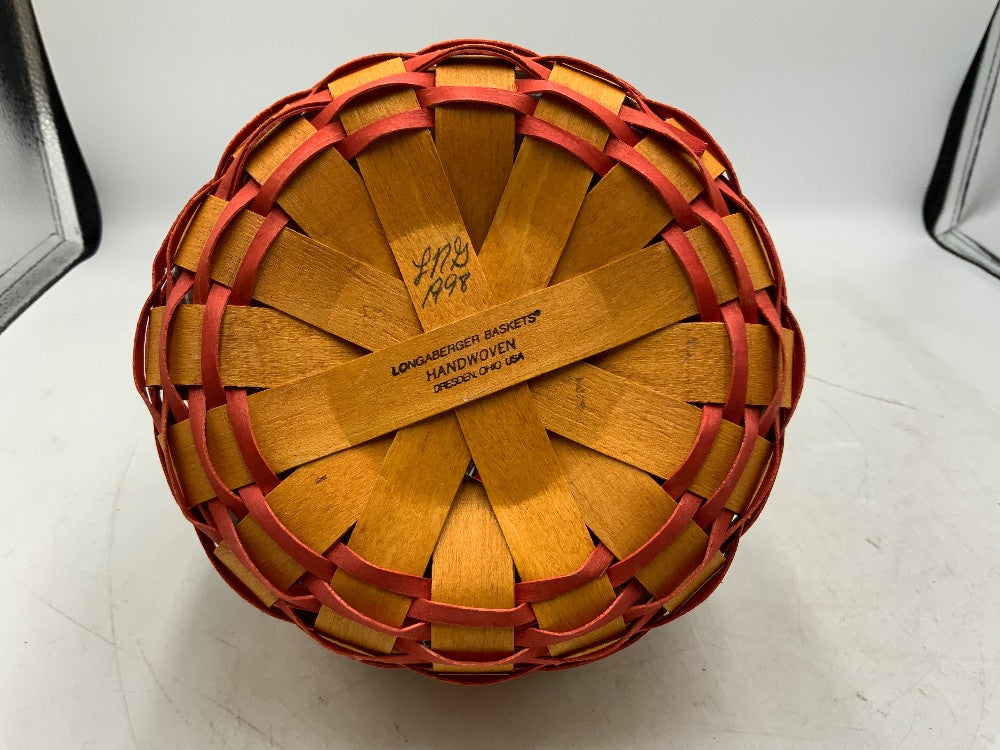 Longaberger 1998 Basket w/ Jewelry Pouch