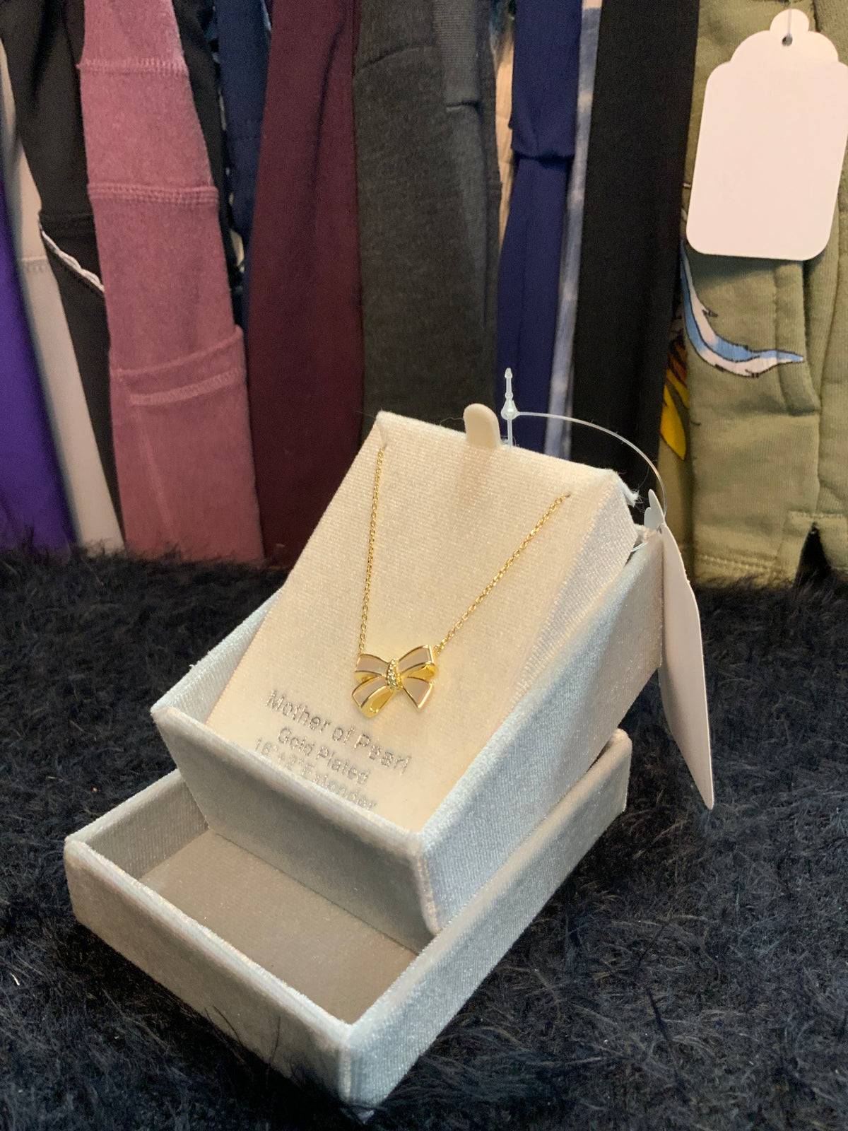 NEW Mother of Pearl Necklace