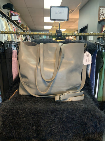 Fashionable Leather Purse